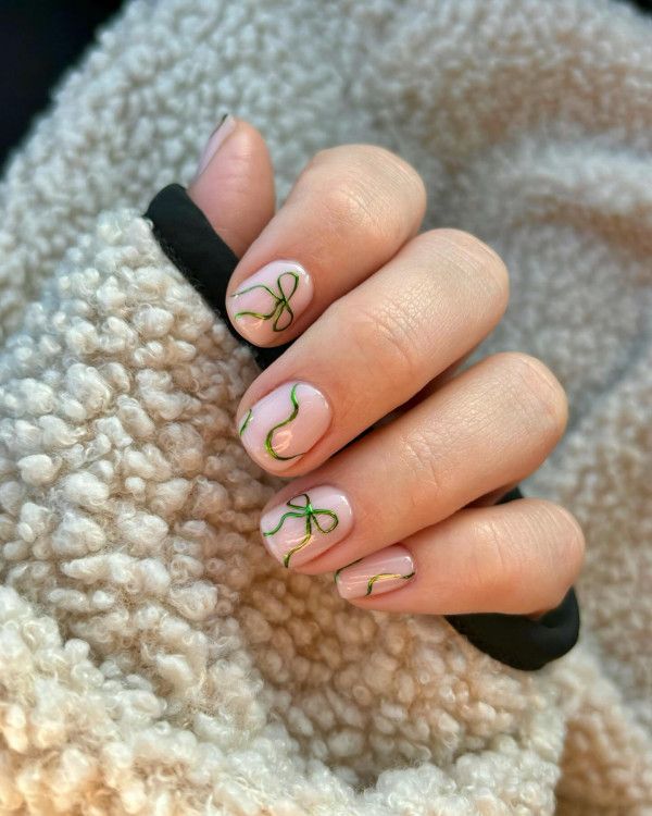 Pale Pink Green Metallic Bow Nails Pale Pink Green Metallic Bow Nails β Minimalist Christmas Nails 2026