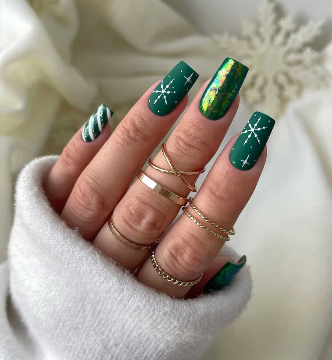 Matte Deep Green with Holographic Accents Matte Deep Green with Holographic Accents β Subtle Christmas Nails 2026