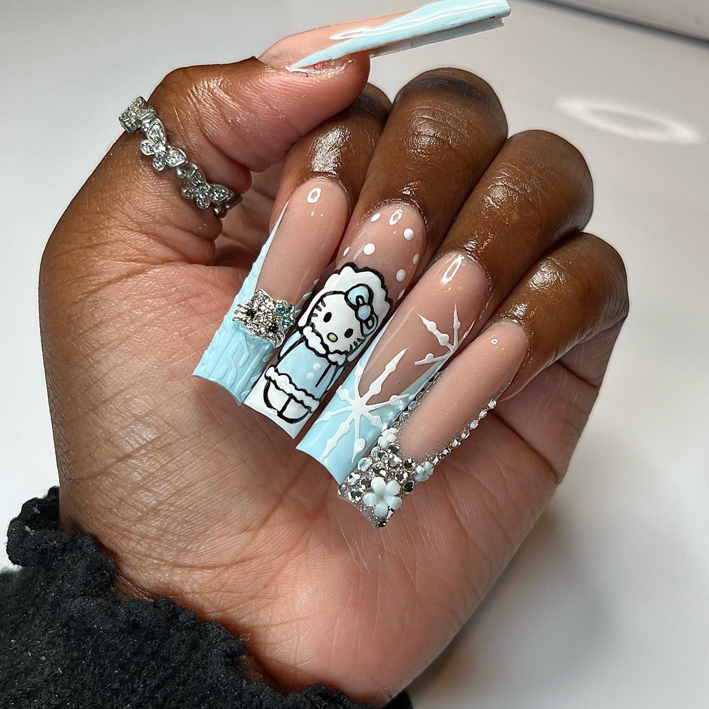 Extra-Long Coffin Hello Kitty Winter Nails Extra-Long Coffin Hello Kitty Winter Nails β Hello Kitty Christmas Nails 2026