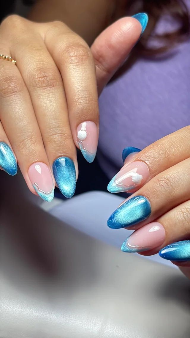 Visual Idea Visual Idea β Holiday Nails 2026