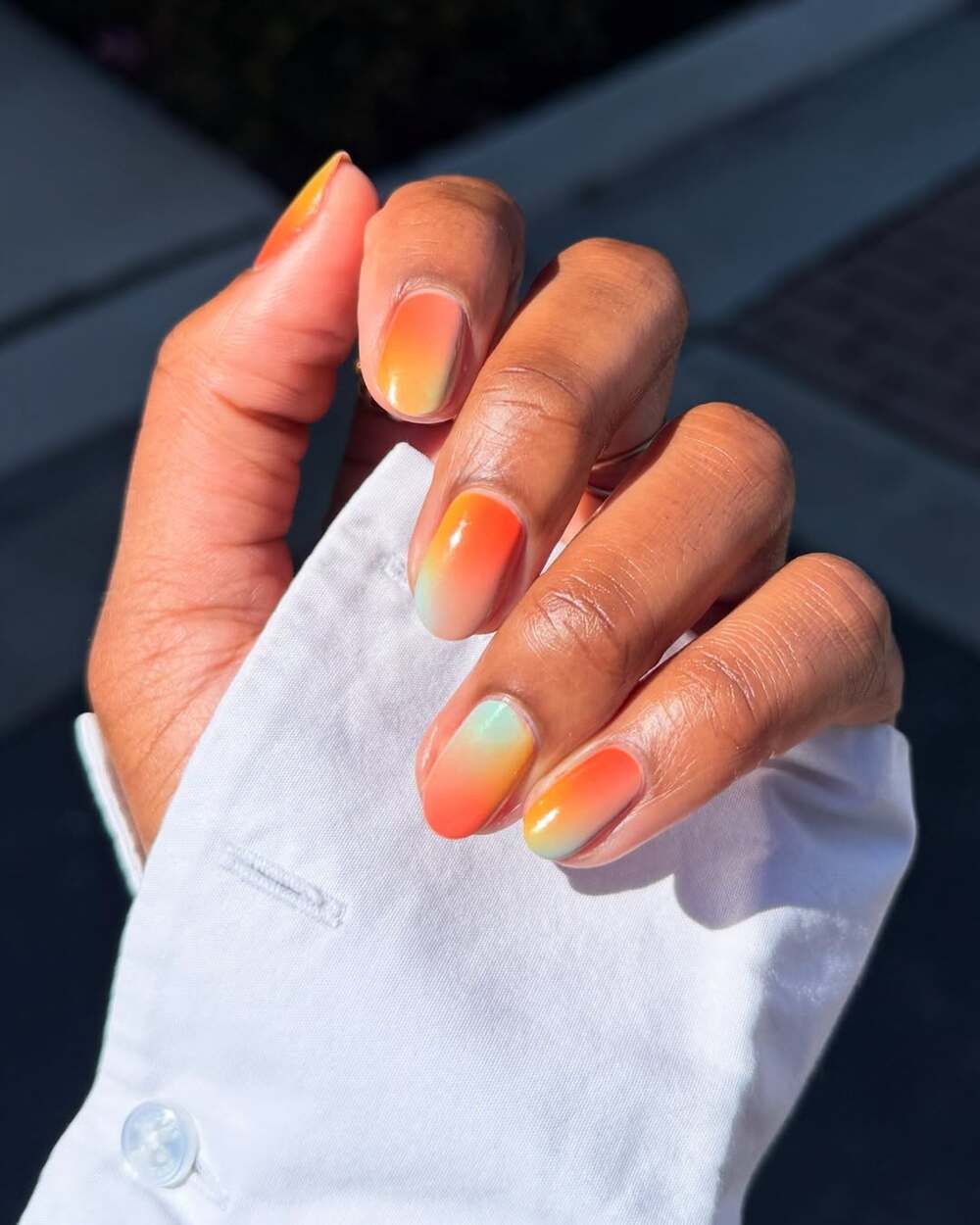 Orange Yellow Mint Green Gradient Medium Oval — Holiday Nail Colors 2026