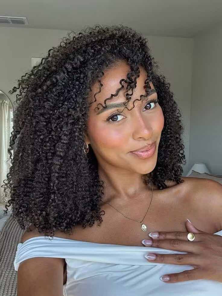 Collarbone Cut With Curtain Bangs For Curls Collarbone Cut With Curtain Bangs For Curls β Winter Natural Hairstyles