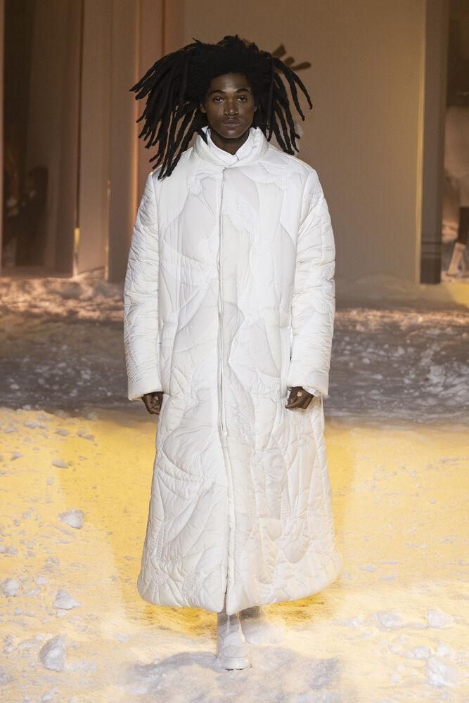 No Bangs Voluminous Coily Black Mid-Back Locs No Bangs Voluminous Coily Black Mid-Back Locs β Winter Loc Styles