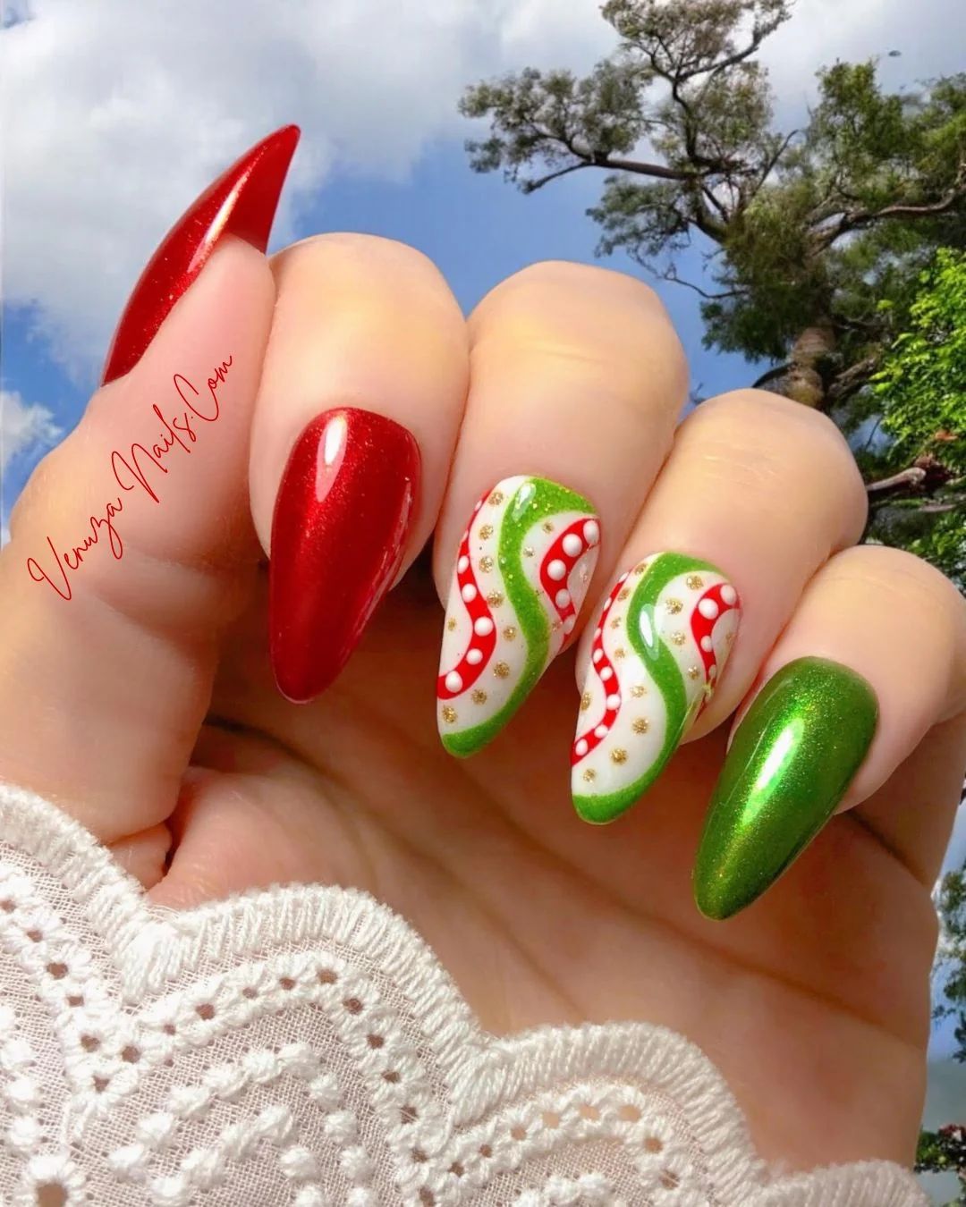 Sheer Nude Red Glitter French Tip Bow Stilettos Sheer Nude Red Glitter French Tip Bow Stilettos β New Years Stiletto Nails 2027