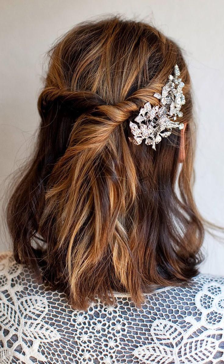 Shoulder-Length Bob With Twisted Waves — Winter Hairstyles for Thick Hair