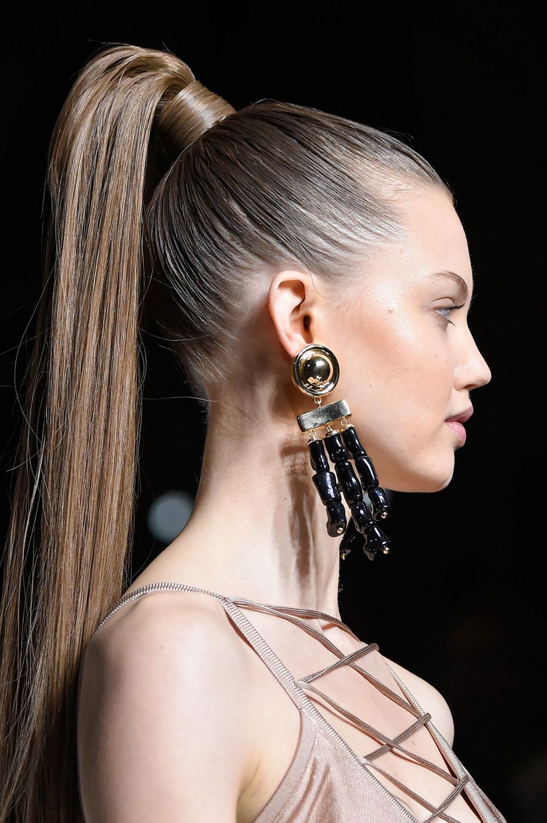 Sharp High Sleek Ponytail — Winter Ponytail Hairstyles
