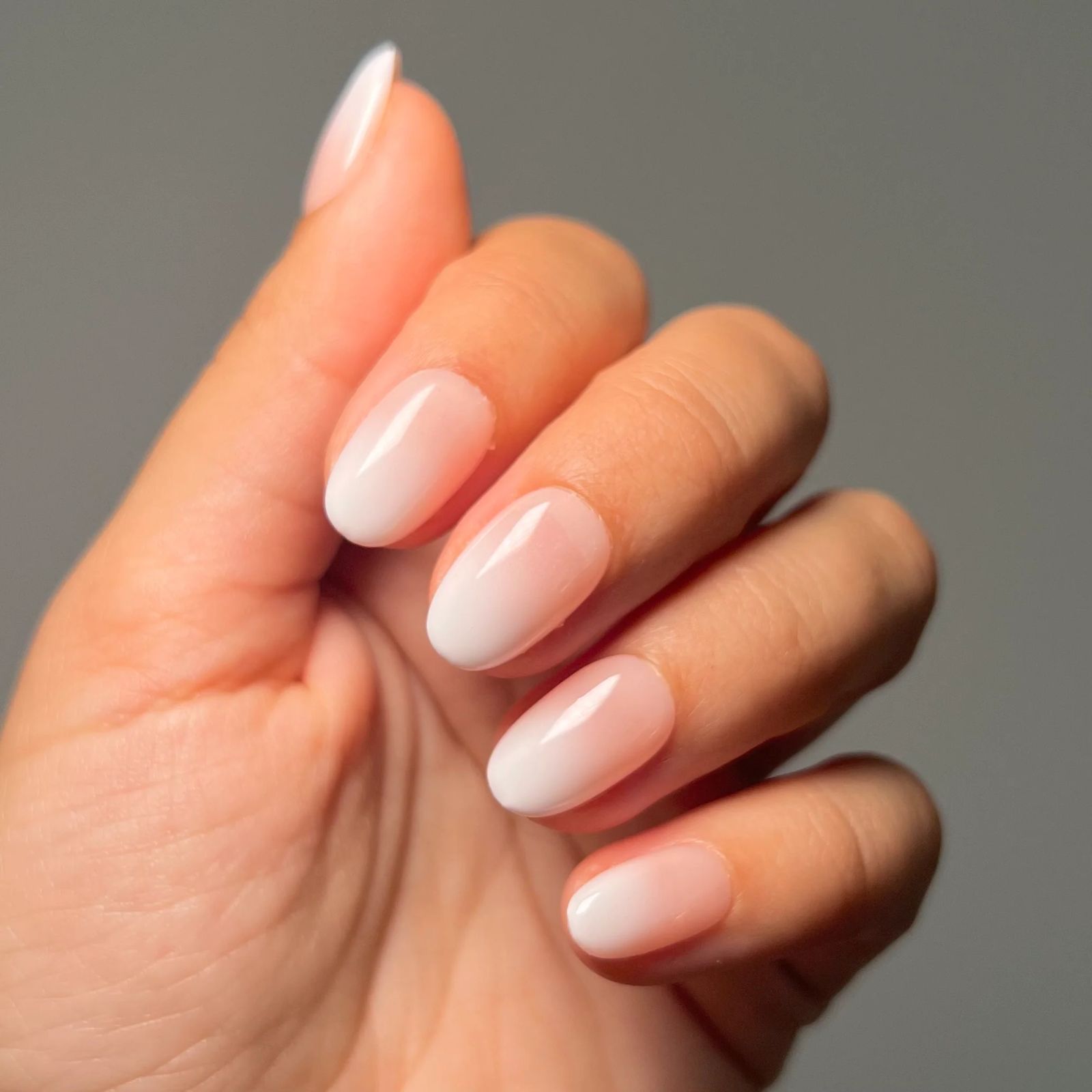 Sheer Nude to White Glossy Ombre Sheer Nude to White Glossy Ombre β Short Winter Round Nails