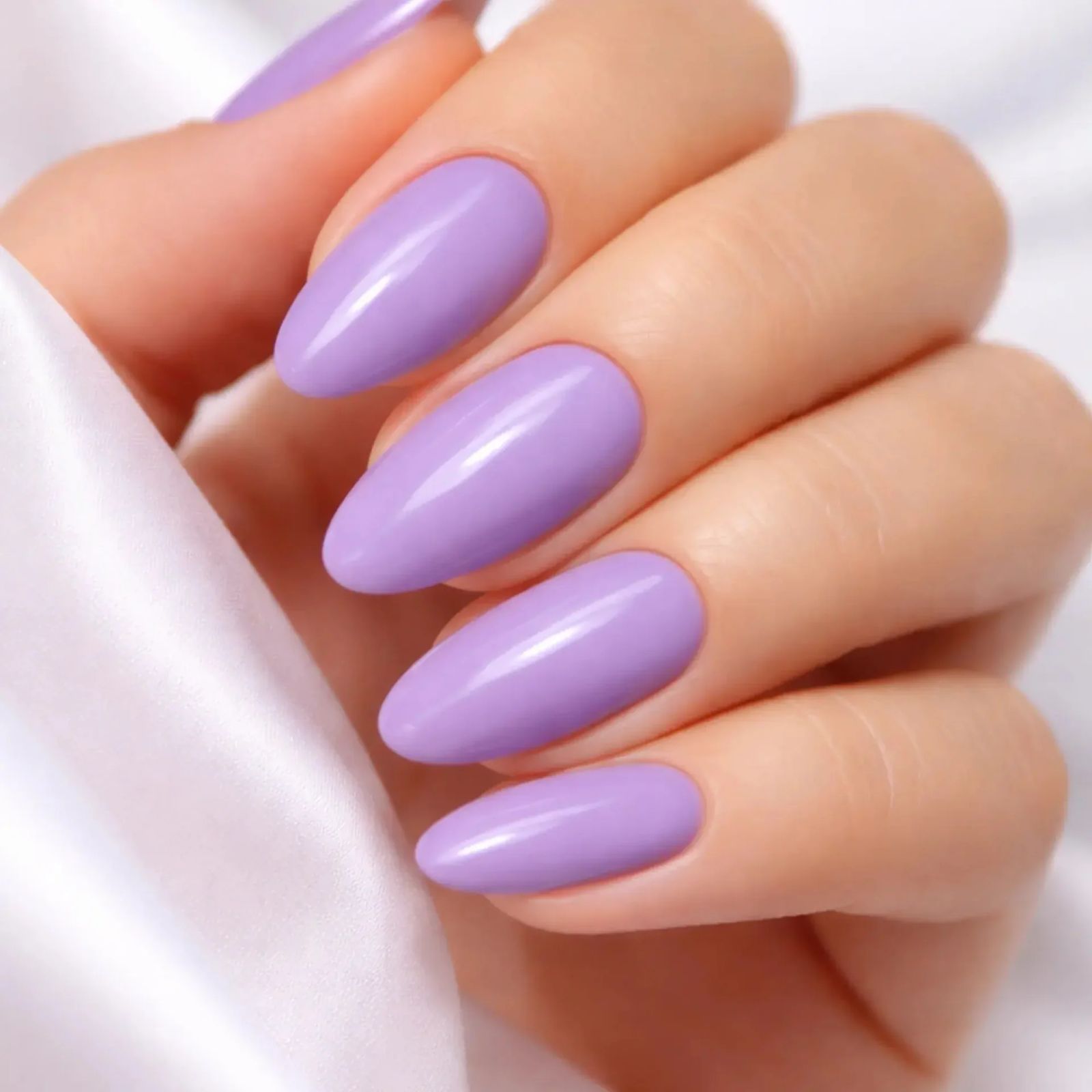 Glossy Visual Idea Glossy Visual Idea β Winter Lavender Nails