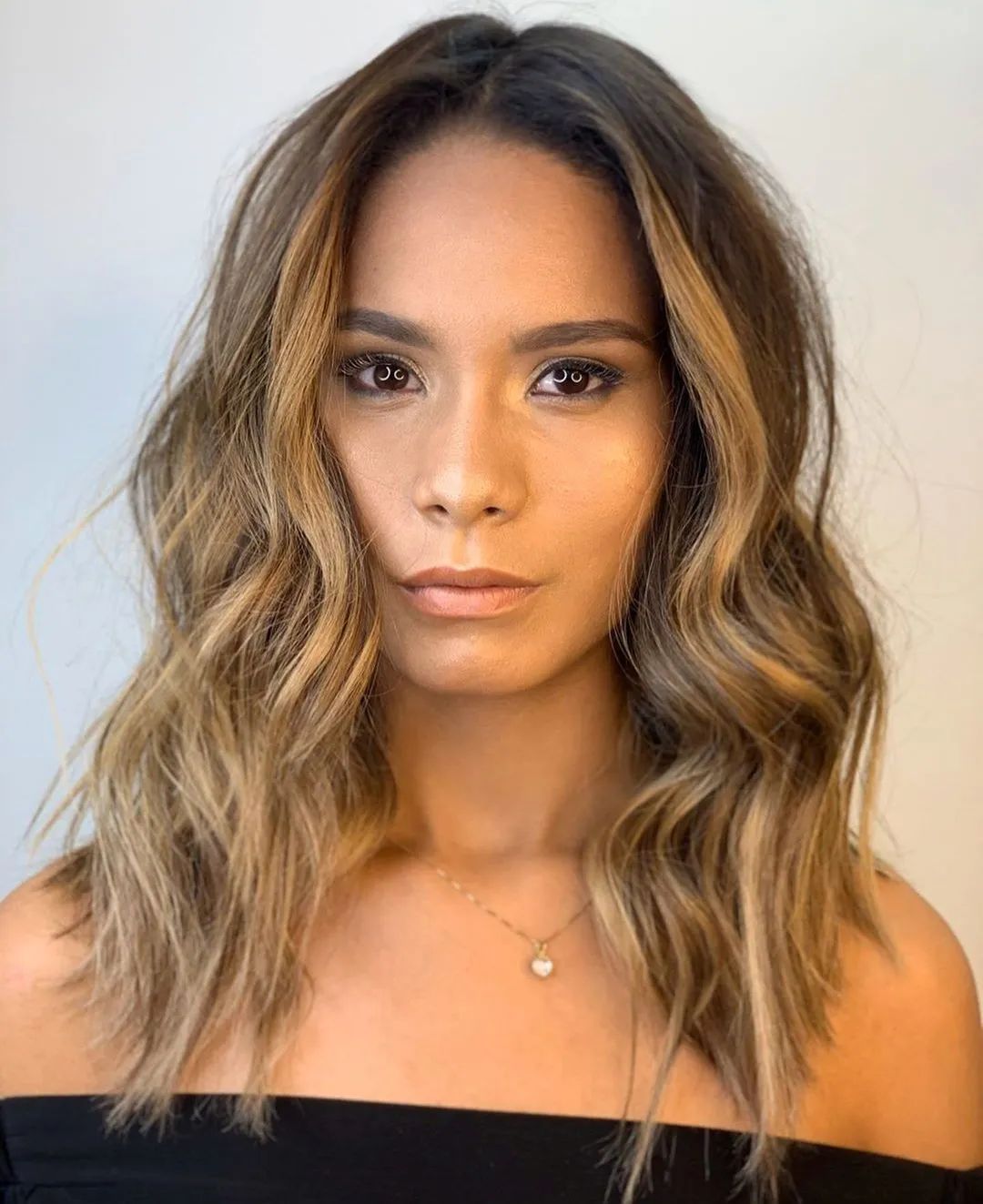 Shoulder Length With Long Layers — Winter Hairstyles for Round Faces