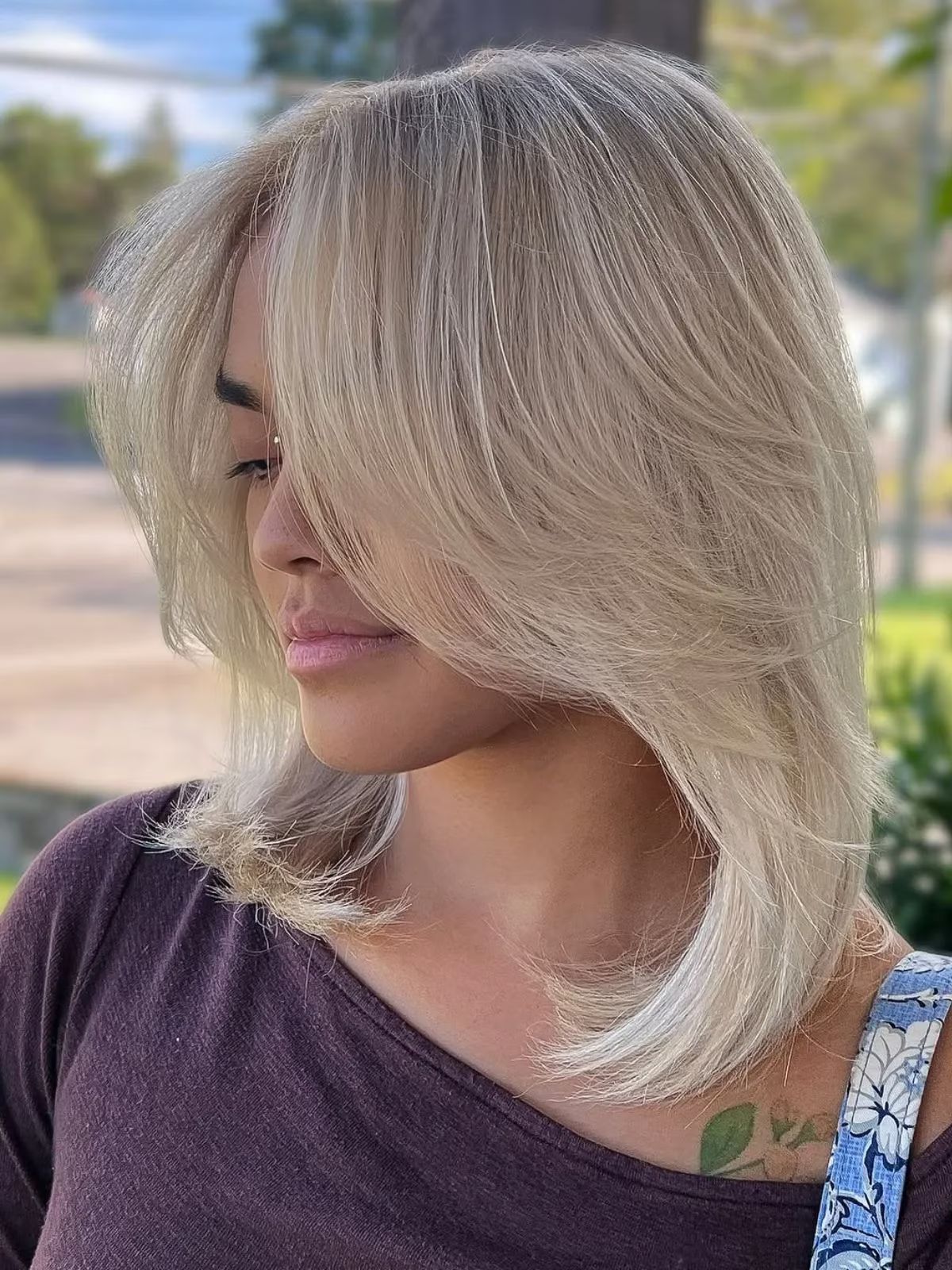 Collarbone Visual Idea — Winter Hairstyles for Gray Hair