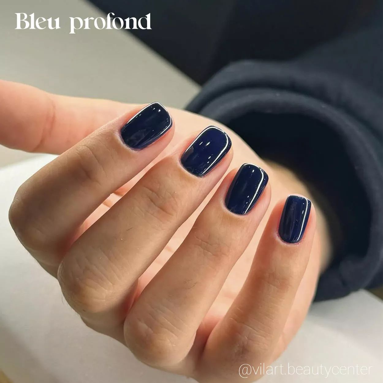 Thin White Outline Visual Idea Thin White Outline Visual Idea β Winter Work Nails