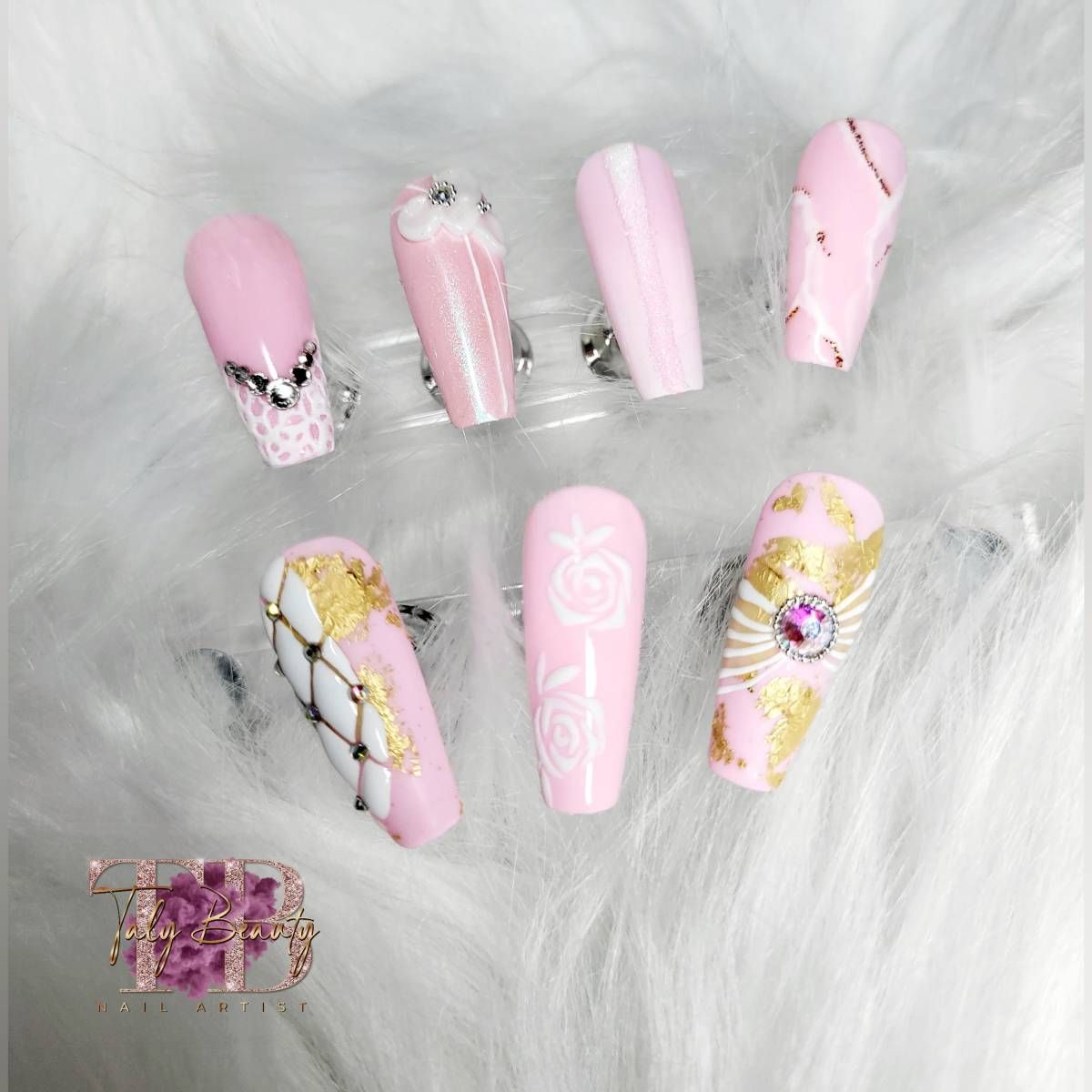 Visual Idea β A Collection Of Eight Long Visual Idea β A Collection Of Eight Long β Baddie Winter Nails