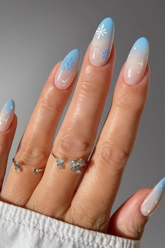 Blue Gradient with Floral Accents Blue Gradient with Floral Accents β Old Money Winter Nails