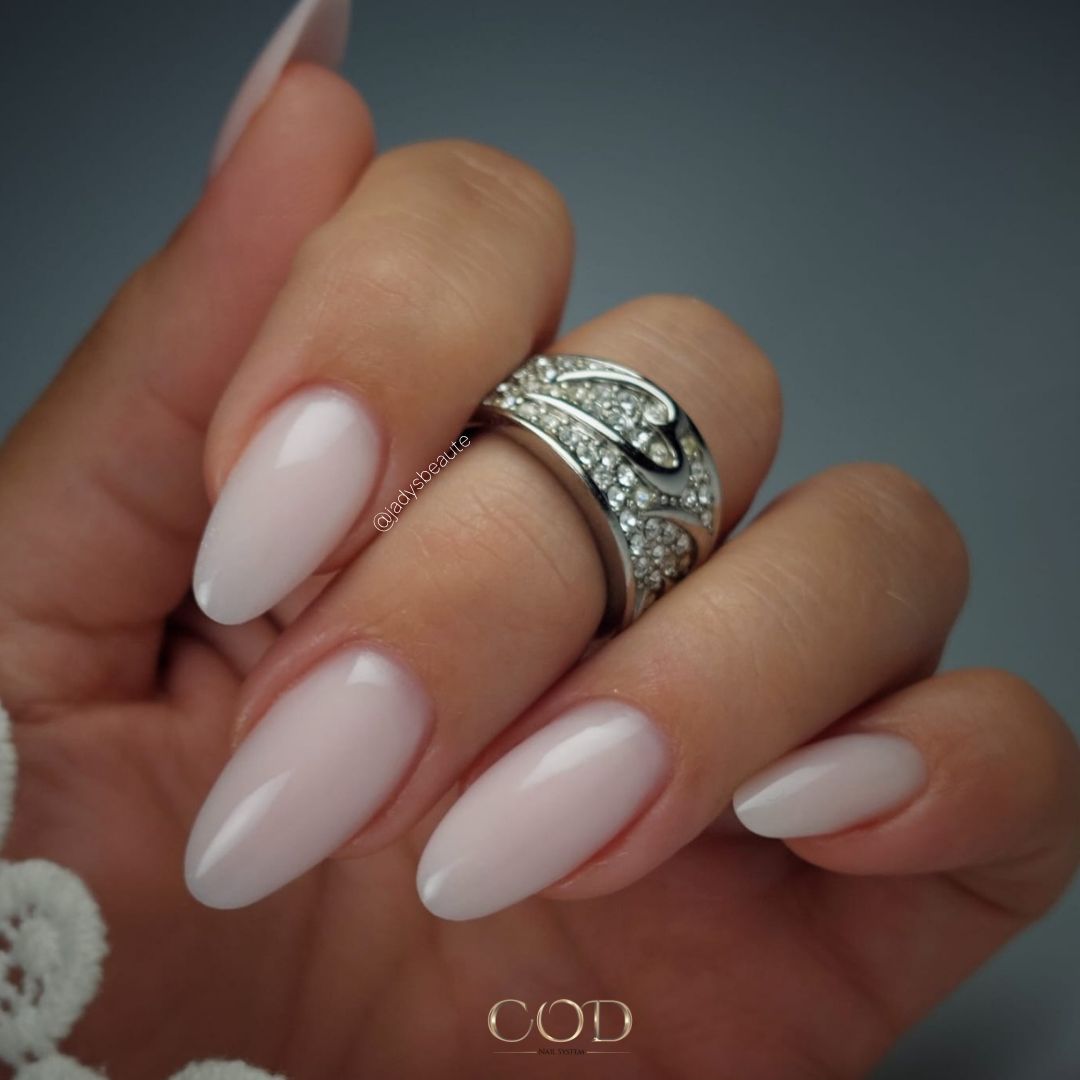 Clean Cuticle Work Smooth Application Visual Idea Clean Cuticle Work Smooth Application Visual Idea β Winter Wedding Guest Nails