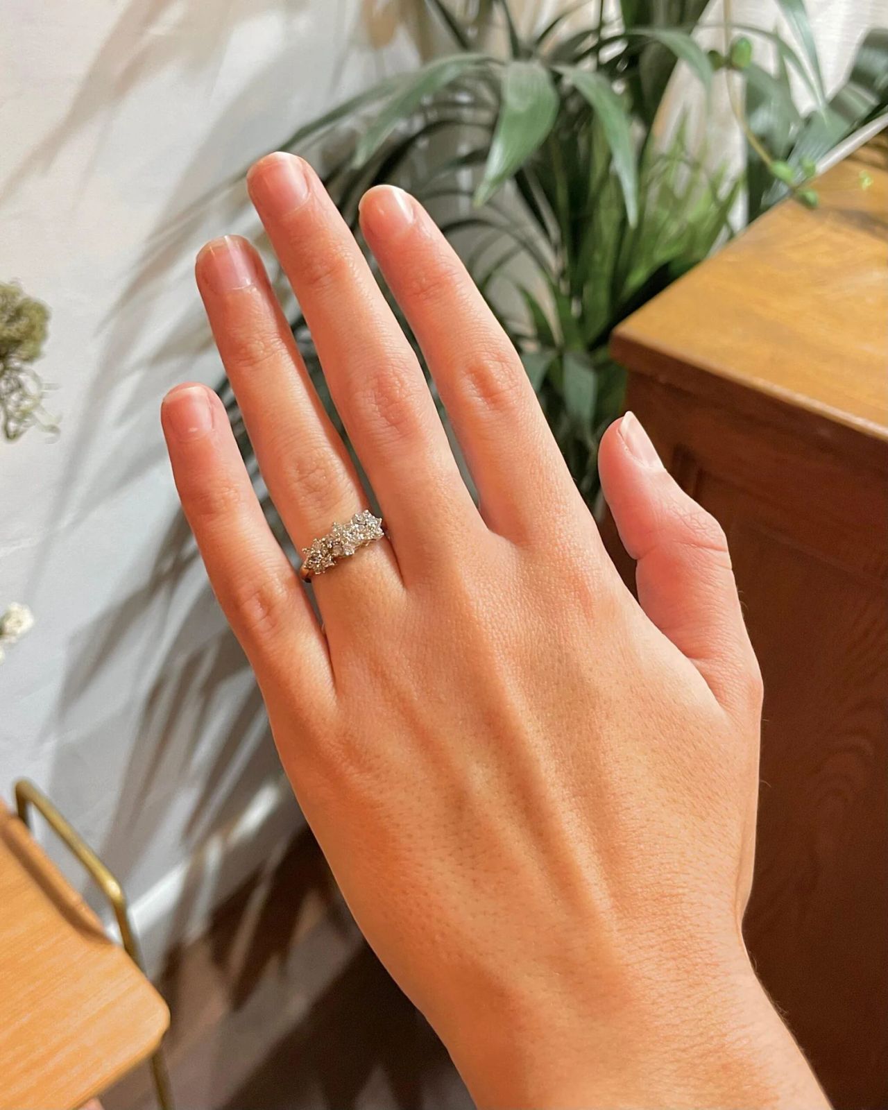 Timeless Elegant Visual Idea Timeless Elegant Visual Idea β Old Money Winter Nails