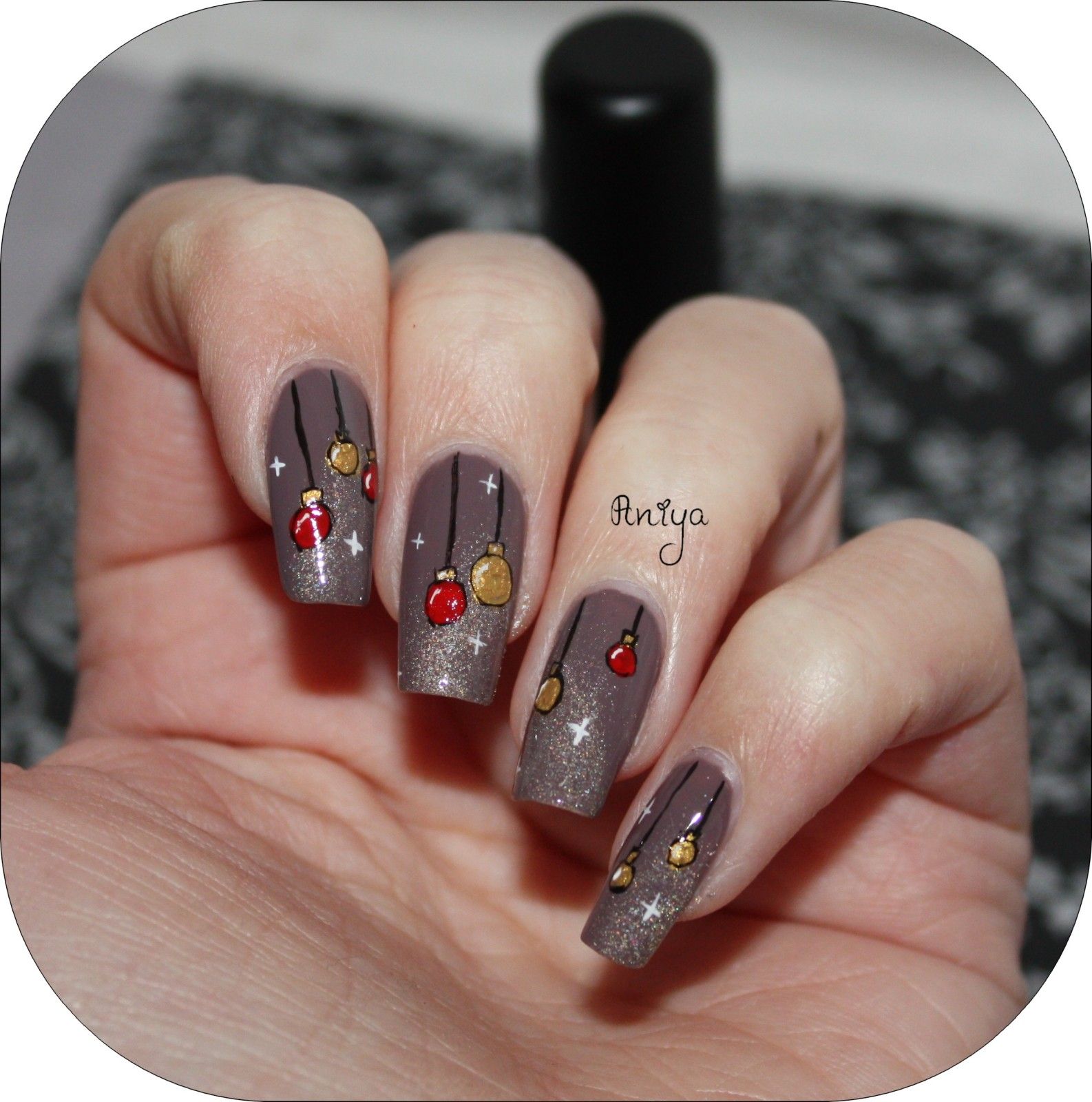 Medium Square Taupe Ornament Nails — Easy Christmas Nails 2026